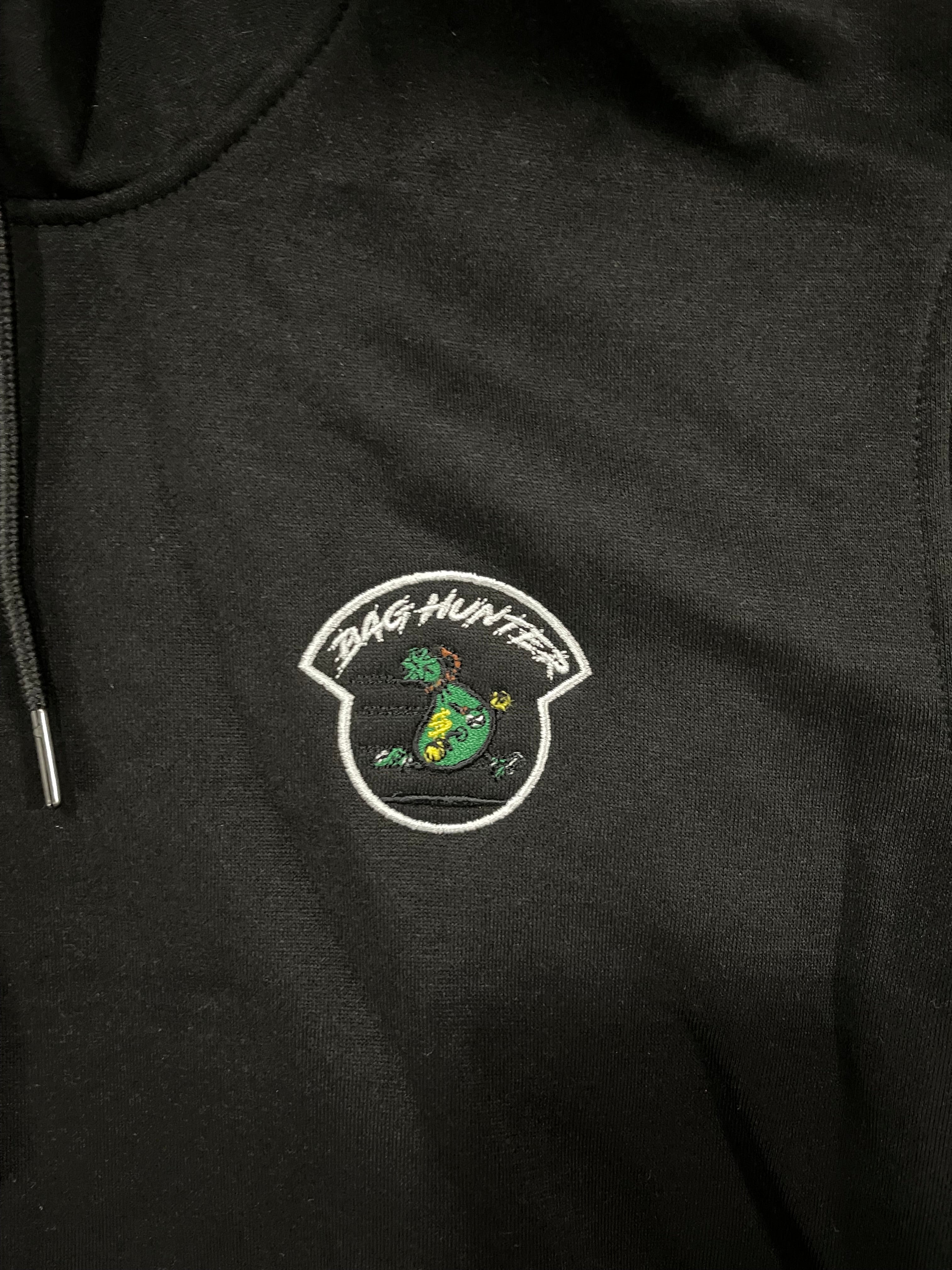 BLACK HOODIE