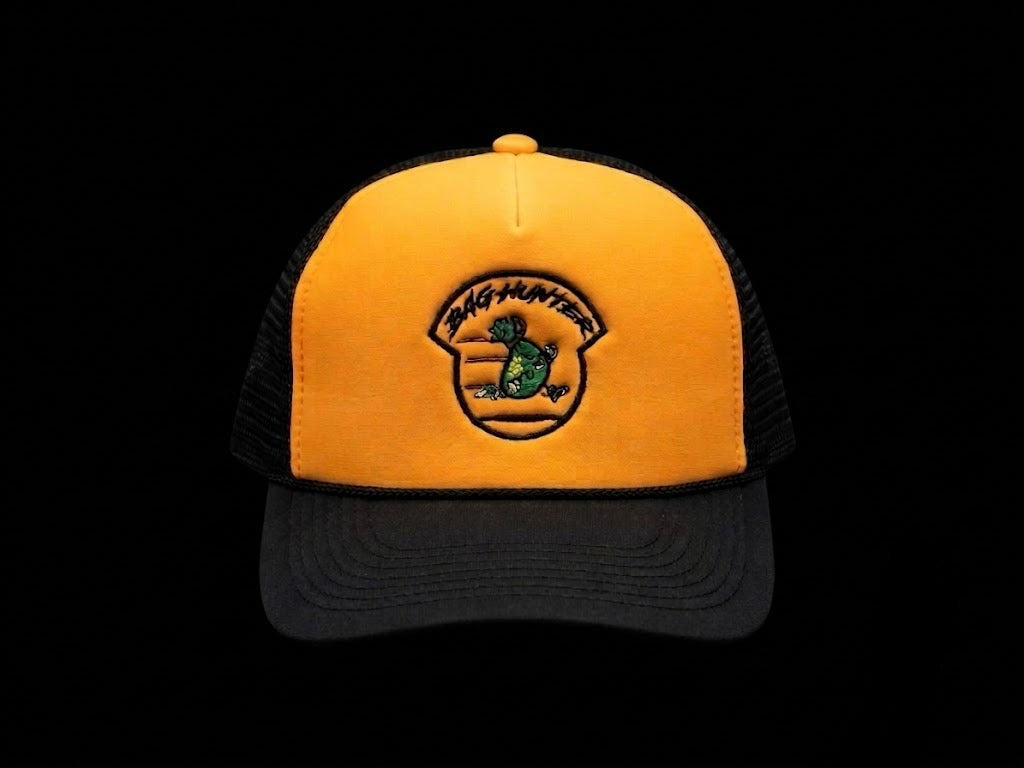 BLACK & YELLOW BAG HUNTER HAT